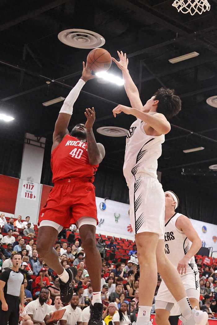 两分决胜定胜负，五判无误难止嘲，官方裁判报告沦为赛事马后炮